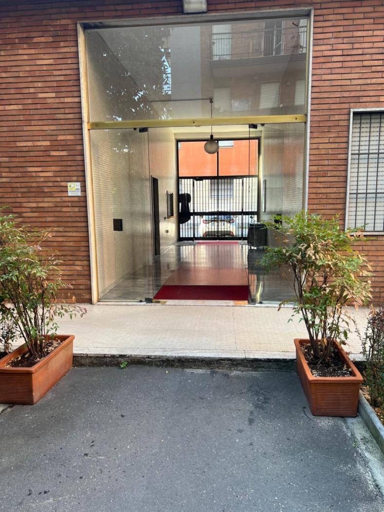 Moderno Ed Elegante Loft Con Balcone Apartment Milan Exterior photo